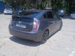 Toyota Prius-7