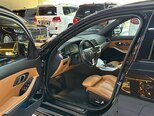 BMW 330e-13