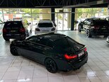 BMW 330e-12