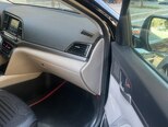 Hyundai Elantra-18