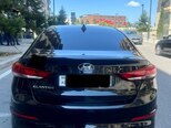 Hyundai Elantra-9