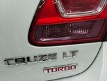 Chevrolet Cruze-16