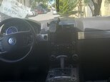 Volkswagen Touareg-8