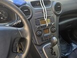 Kia Carens-2