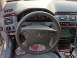 Mercedes E 240-18