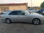 Mercedes E 240-17