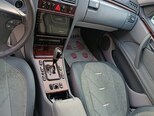 Mercedes E 240-12