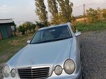 Mercedes E 240-19