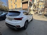 Hyundai Santa Fe-5