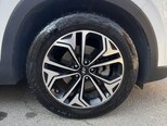 Hyundai Santa Fe-12