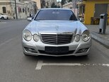 Mercedes E 220-1