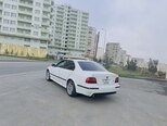 BMW 525-6