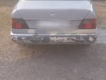 Mercedes 200 D-2