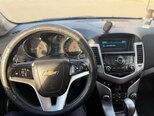 Chevrolet Cruze-12