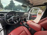 Jeep Wrangler-12