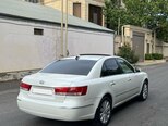 Hyundai Sonata-2