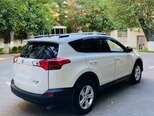 Toyota RAV4-4