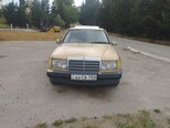 Mercedes 260 E-1