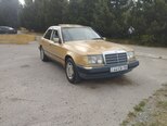 Mercedes 260 E-16
