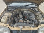 Mercedes 260 E-17