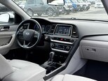 Hyundai Sonata-8