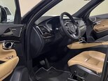 Volvo XC90-18