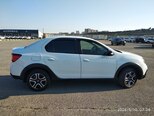 Renault Logan-3