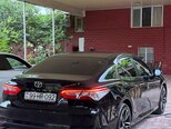 Toyota Camry-11