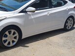 Hyundai Elantra-7