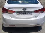 Hyundai Elantra-9
