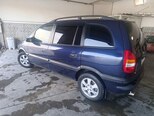 Opel Zafira-12