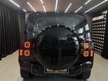 Land Rover Defender-5