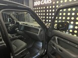 Land Rover Defender-10