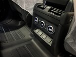 Land Rover Defender-15