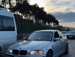 BMW 320-3