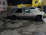 Mercedes 200 E-5