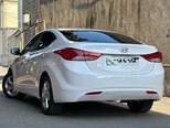 Hyundai Elantra-7