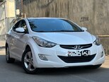 Hyundai Elantra-6