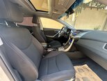Hyundai Elantra-9