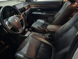 Mitsubishi Outlander-7
