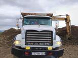 Mack Granite-1