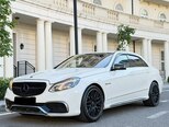 Mercedes E 250-13