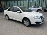 Volkswagen Jetta-4