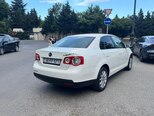 Volkswagen Jetta-5