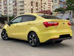 Kia Rio-10
