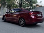 Hyundai Elantra-2
