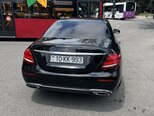 Mercedes E 220 d-4