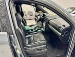 Porsche Cayenne-22
