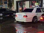 Mercedes E 200-6