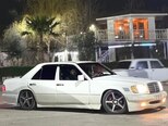 Mercedes E 200-2